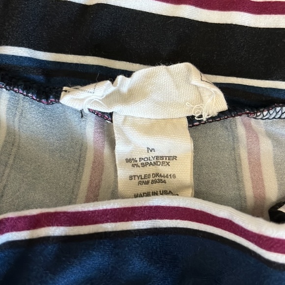 No Comment Medium Wide Leg Pants with Tie Belt - Picture 3 of 4